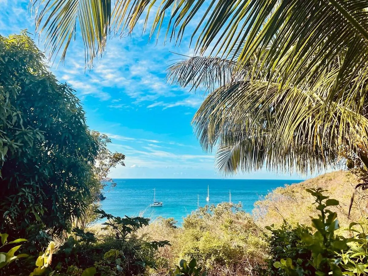 Ti Kaz Kozi, Kaz Confortable, Vue Mer Et Acces Direct A La Plage De La Baie Des Tortues Terre-de-Bas Guadeloupe