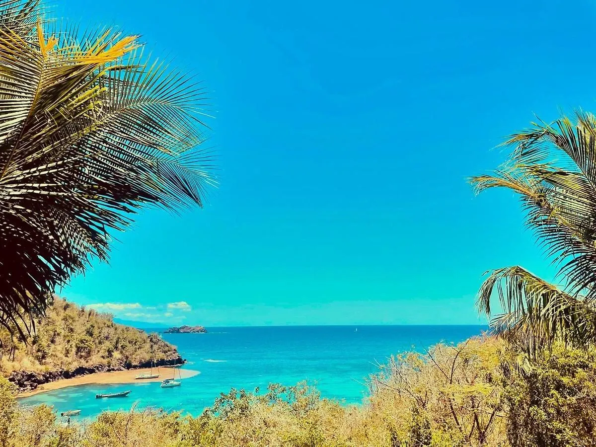 Ti Kaz Kozi, Kaz Confortable, Vue Mer Et Acces Direct A La Plage De La Baie Des Tortues Terre-de-Bas 0*,